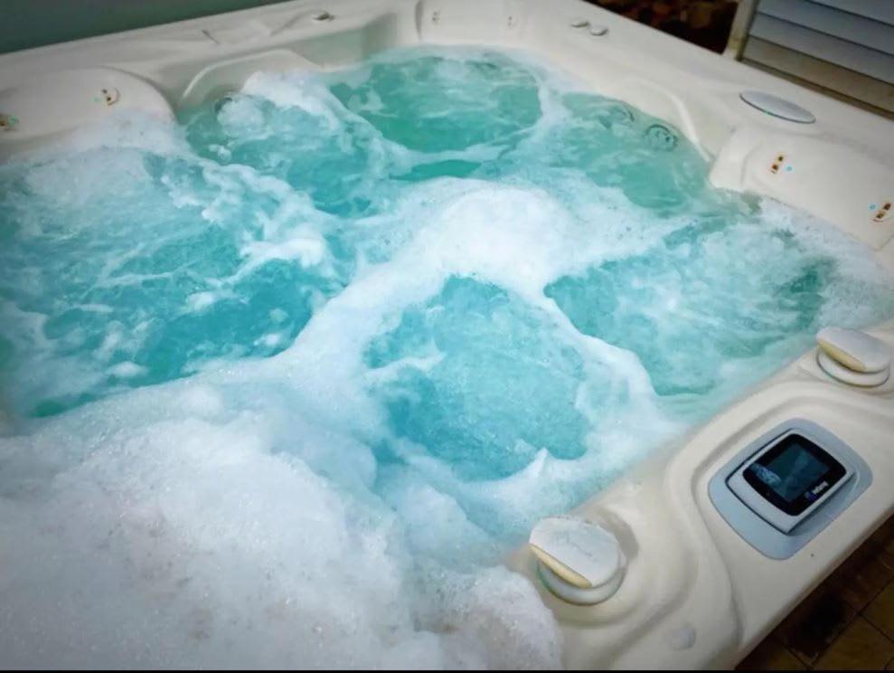 シャーロット Stylish 4B 3B -King Bed- Jacuzziヴィラ エクステリア 写真